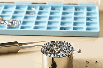 劳力士表官售后维修服务中心电话