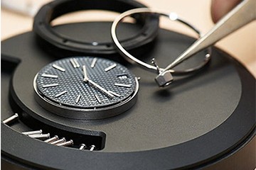 劳力士名表官售后电话查询